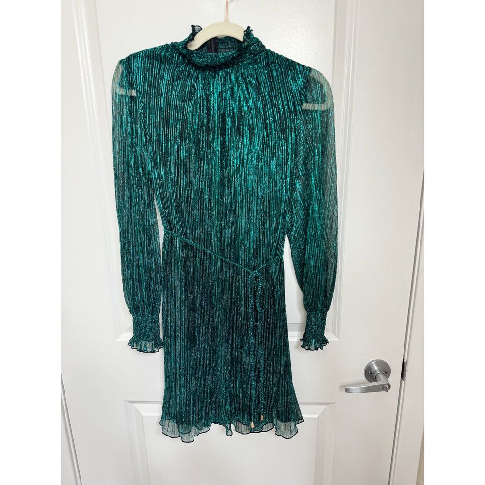 Jessica Howard Metallic Pleated Mini Dress Size 10P Long Sleeve Holiday Party